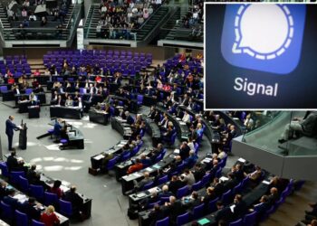 Russia suspected of sweeping Signal hack attack on German officials