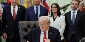 Lawyer predicts ‘messy’ Trump cabinet member is next to go: ‘May bite the dust soon’