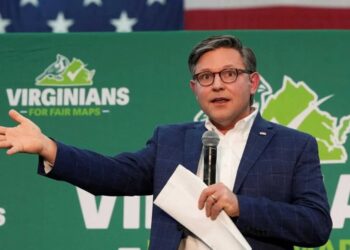 House Republican delivers vulgar verdict blasting Mike Johnson’s shutdown strategy