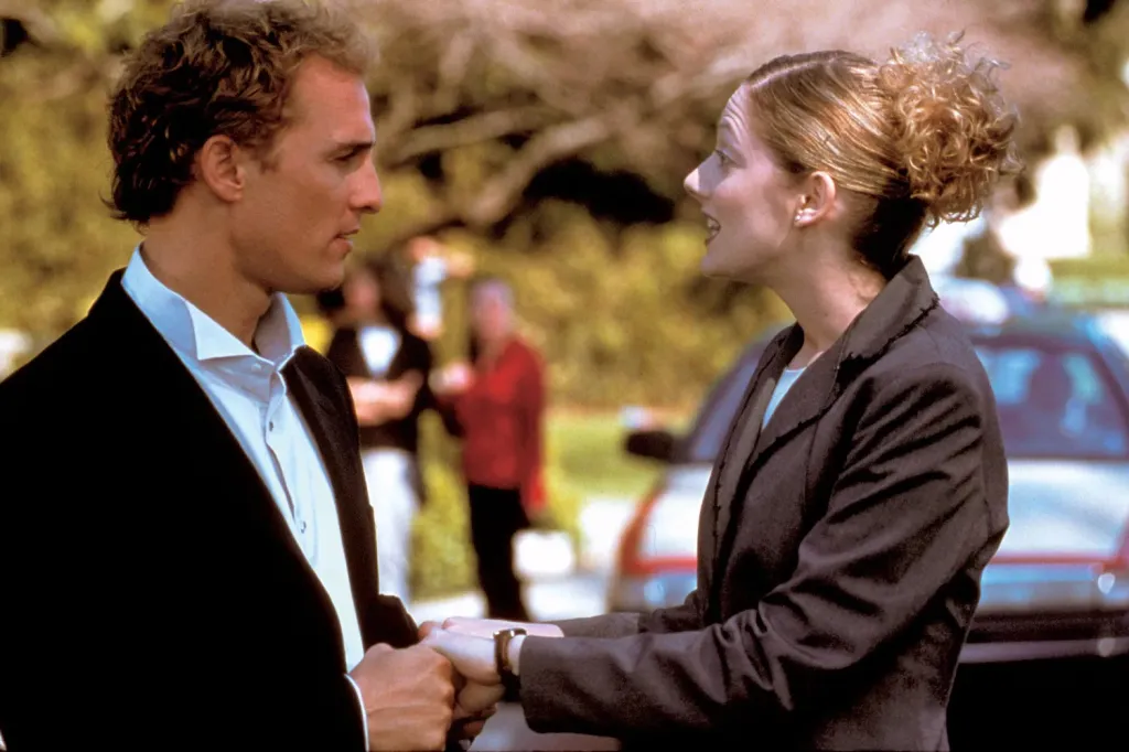 Matthew McConaughey and Judy Greer in The Wedding Planner.