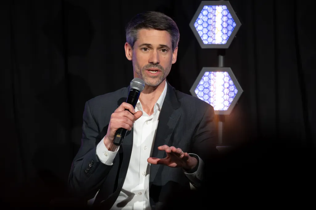 Mayor Matt Mahan speaking at a forum.