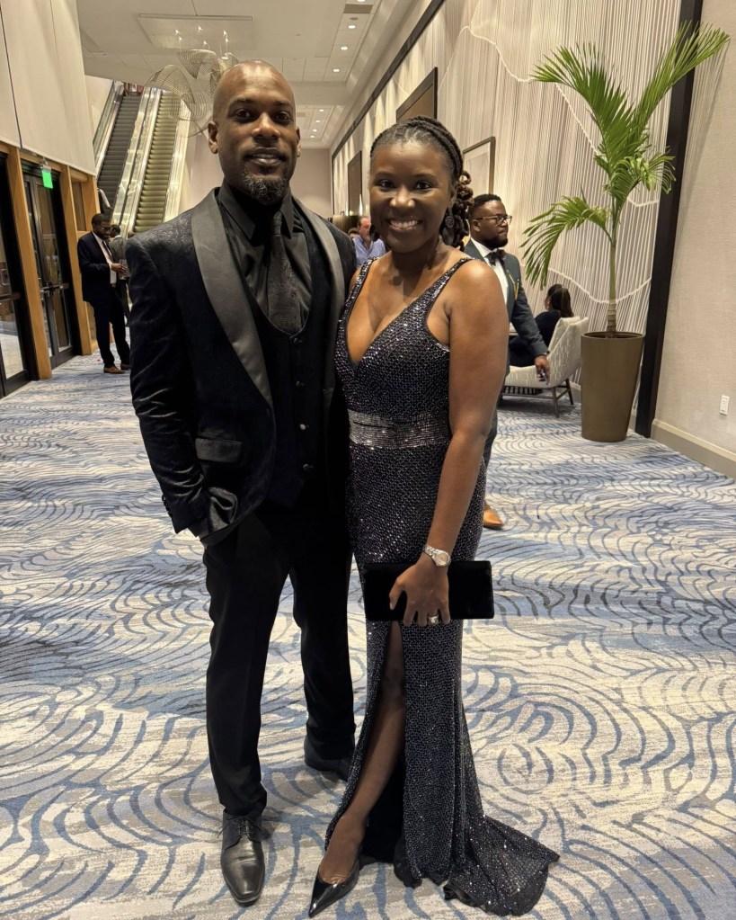 Bowen pretended he didn't know where his wife was, while concerned City Hall staffers reached out.