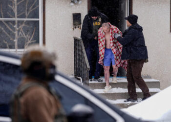 Prosecutors Investigate ICE Agents Who Detained a Minnesota Man in His Underwear