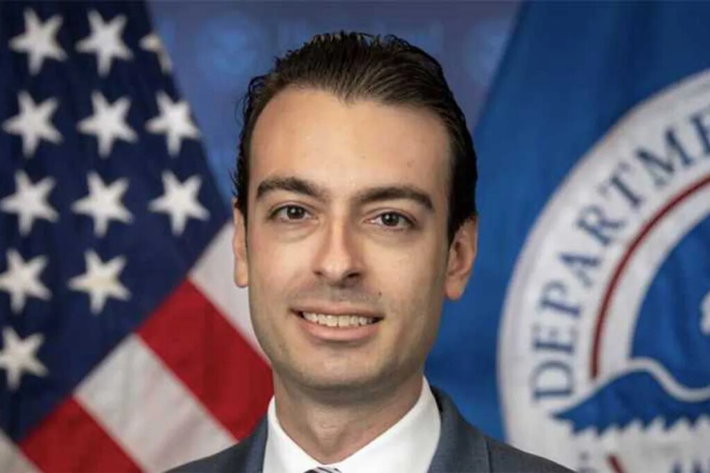 DHS official at center of ‘sugar baby’ scandal had accused boss of sex harassment: report