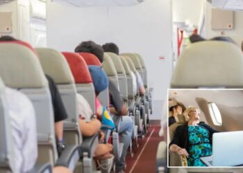 Increase in elderly plane travelers leads to new in-flight risks and dangers, study says