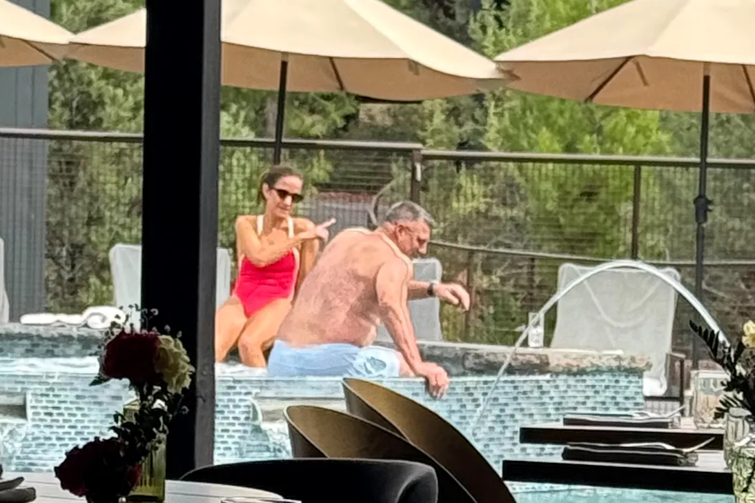 Mike Vrabel and Dianna Russini in a hot tub.