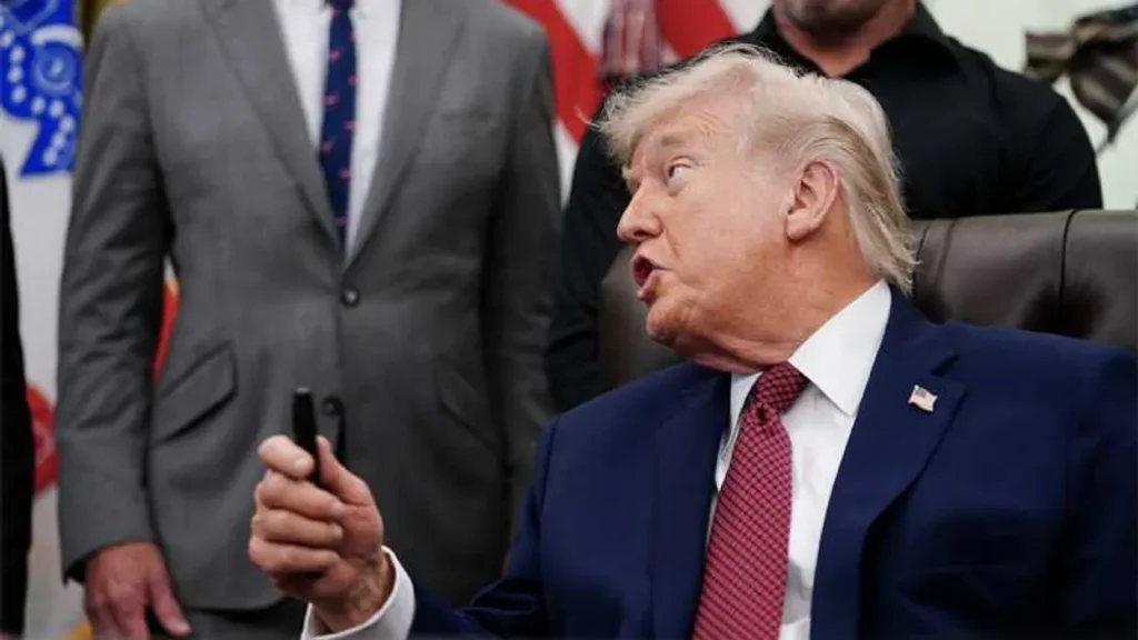 Trump’s growing ‘erratic’ behavior is creating a new problem for the GOP: MS NOW host