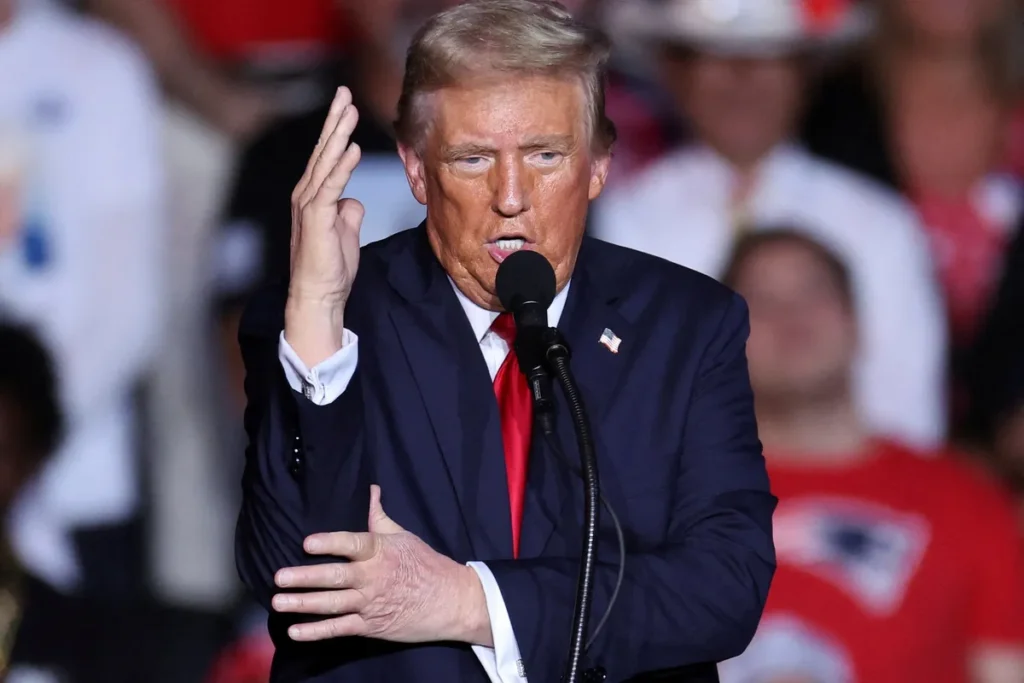 ‘Voters are just done’: New poll shows Trump plunging to dire lows