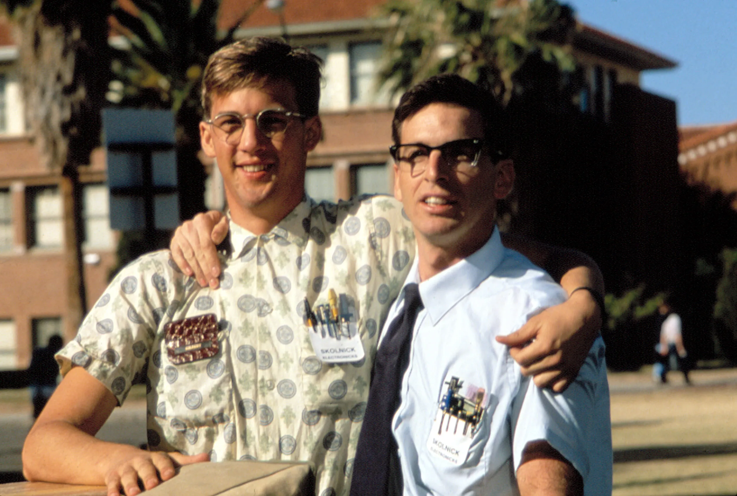 Anthony Edwards, Robert Carradine.