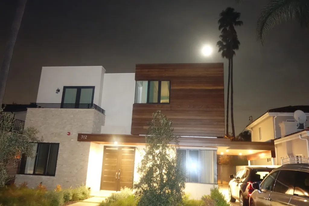 Ryan and Seterah's Palm Drive Home at night.