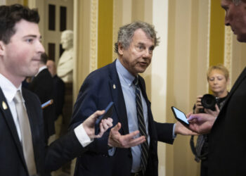 Sherrod Brown posts big cash advantage over Husted