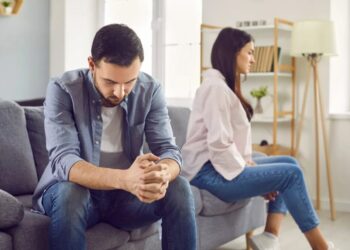 Dear Abby: How do I fix my narcissist wife?