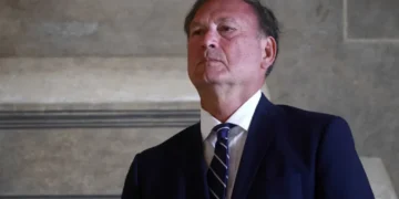 Right-wing justice’s ‘doozy’ of a remark called out by Supreme Court reporter