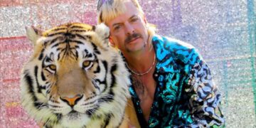 The 7 Best Docuseries to Binge on Netflix Right Now