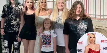Tori Spelling and 4 of her children taken to hospital after California car crash