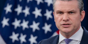 MAGA TV host rips Pete Hegseth’s ‘fly boys’ in searing rant: ‘What an amateur move’