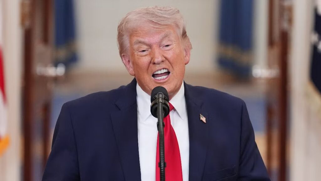Trump’s Explicit Iran Threat on Easter Morning Blasted From Left and Right: ‘Completely Unhinged’