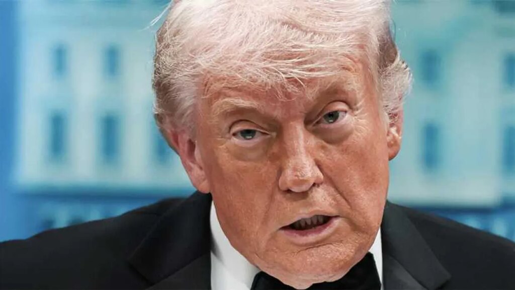 Biting NYT column tears into Trump: ‘Afraid of the world he helped build’