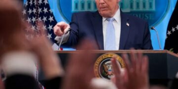 Supreme Court justices defy Trump’s old tactics