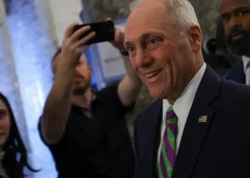 CNBC brings down the fact-check hammer on GOP leader’s gas price claims