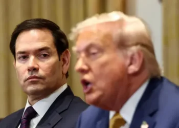 Trump’s Cabinet knows ‘something is wrong with him’ after wild outburst: conservative