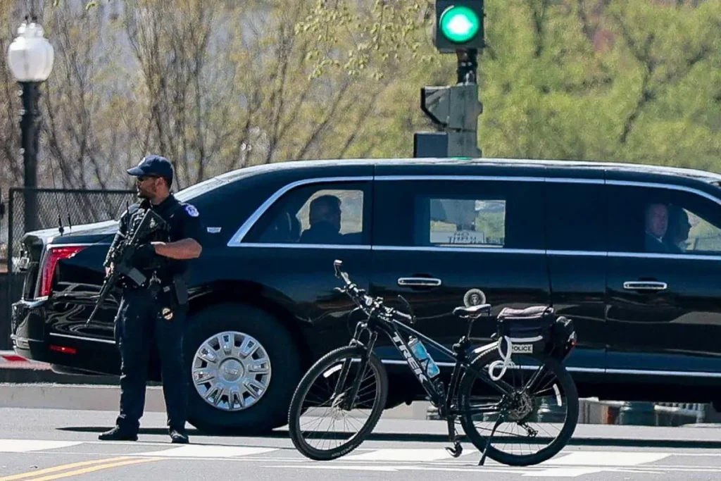 Trump bolts from Supreme Court early as conservative justices skeptical of his arguments