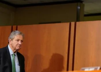 GOP Sen scolds colleagues during Fox News interview: ‘Proof human evolution is slow!’