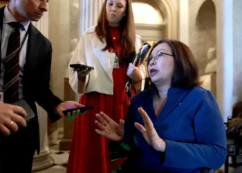 Army yanks tribute to Purple Heart senator who lost both legs after MAGA backlash