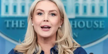 White House immediately mocked for praising Trump’s ‘brilliant’ move: ‘Certainly is not!’