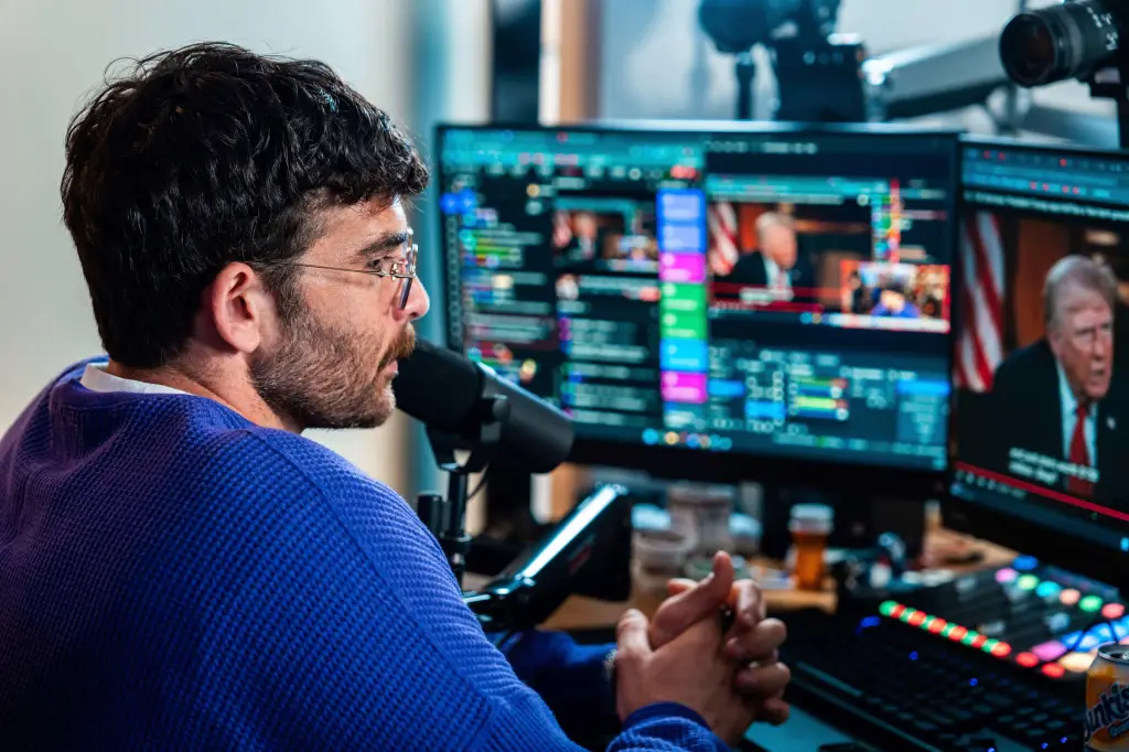 Hasan Piker, who once said “America deserved 9/11,” has repeatedly drawn backlash for inflammatory political commentary.