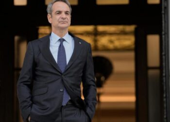 Greece moves to protect minors from social media with new ban for kids under 15