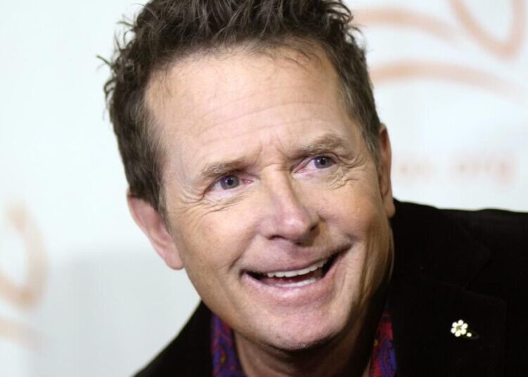 Michael J. Fox, very much alive, shades CNN for publishing erroneous video about his death