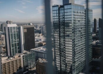 Owners keep thousands of San Diego homes vacant despite high rents. They could soon be taxed