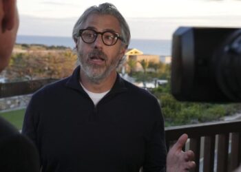 After Epstein scandal, Hollywood bidders race for Wasserman’s $3-billion agency