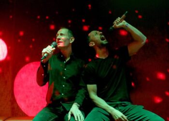 They set out to elevate karaoke in L.A. — and opened a glamorous lounge that pulls out all the stops