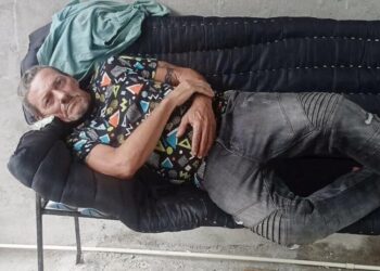 Failed plane and bus trips: How ICE can’t bring back man wrongfully deported to Mexico