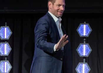 Pressure grows for Swalwell to exit governor’s race, criminal inquiry launched