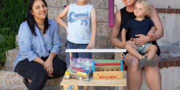 What are Angelenos giving away in one Buy Nothing group? All this treasured stuff