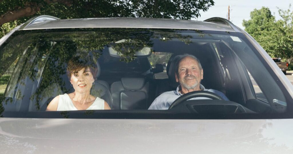 He honked to support a ‘No Kings’ rally. A cop busted him