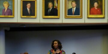 Florida Legislature approves new congressional map intended to boost Republicans in midterms