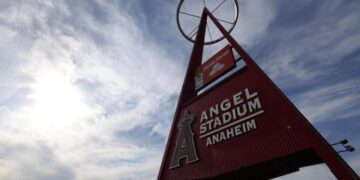 Angels say rodent infestation at one offending stadium concession stand has been cleaned