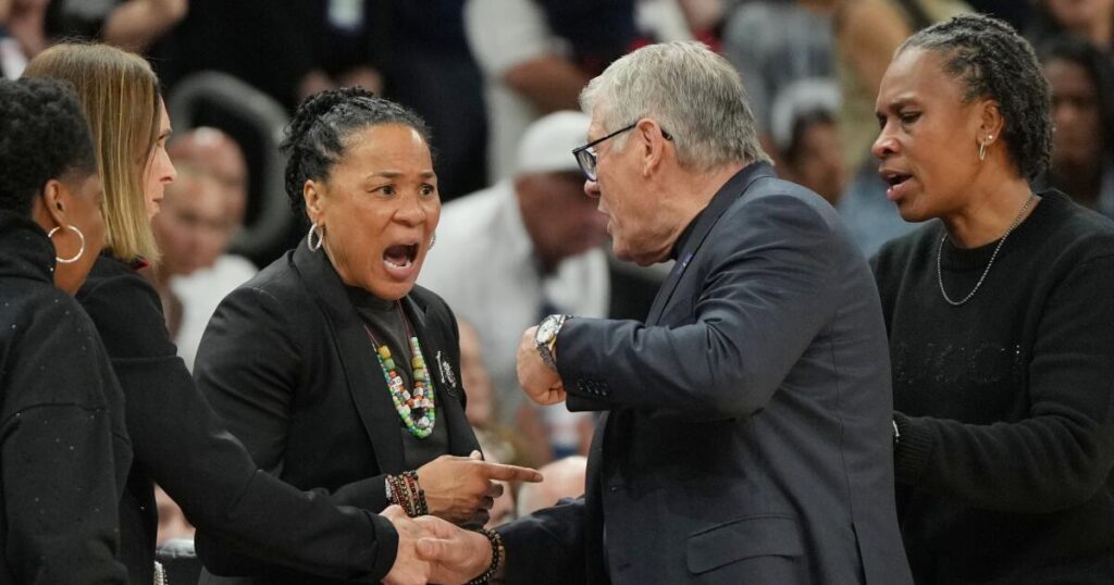 UConn coach Geno Auriemma apologizes again for Final Four clash, mentions coach Dawn Staley by name