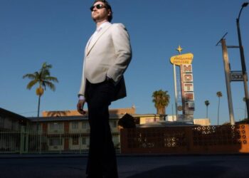 Why this author’s spray-painted ‘Kill Dick’ stencil art is all over L.A. sidewalks