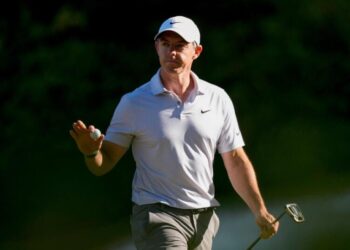 Rory McIlroy holds largest Masters lead ever through 36 holes after 9-birdie round