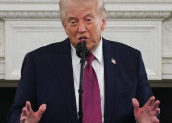 Trump orders U.S. military to ‘shoot and kill’ Iranian small boats choking Strait of Hormuz