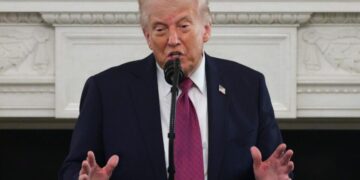 Trump orders U.S. military to ‘shoot and kill’ Iranian small boats choking Strait of Hormuz