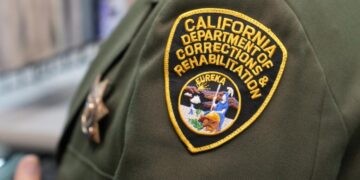 California prison guard charged with smuggling 20 kilos of cocaine