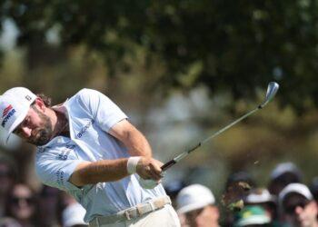 Cameron Young delivers stirring, surprising rally to surge into tie at Masters