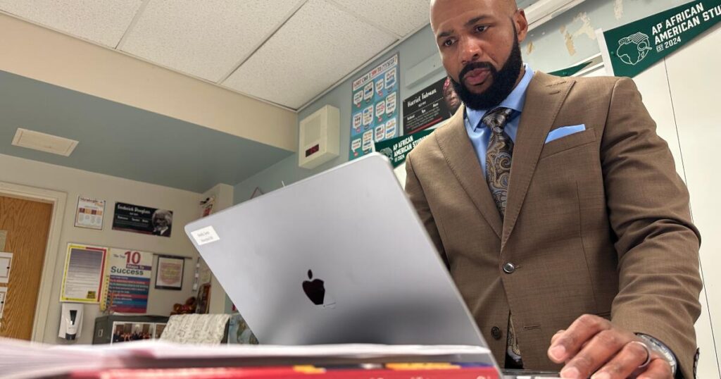 Pennsylvania high school history instructor named nation’s Teacher of the Year