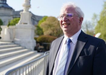 Former Trump lawyer John Eastman disbarred for trying to overturn 2020 election